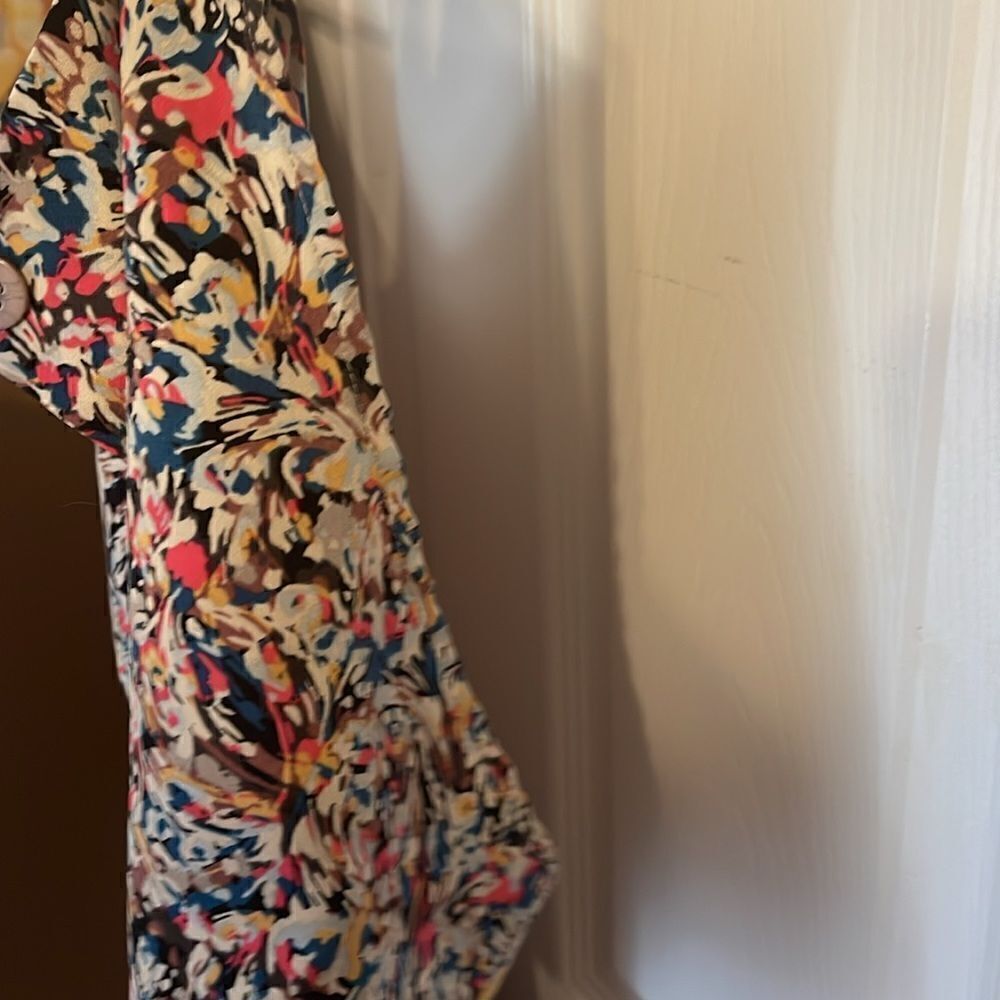 BCBGeneration Mini Dress Multicolored open back pockets size 6 EUC - Picture 5 of 11